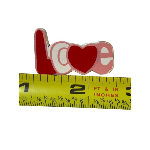 Valentine's Day LOVE Lapel Pin - Picture 4 of 8